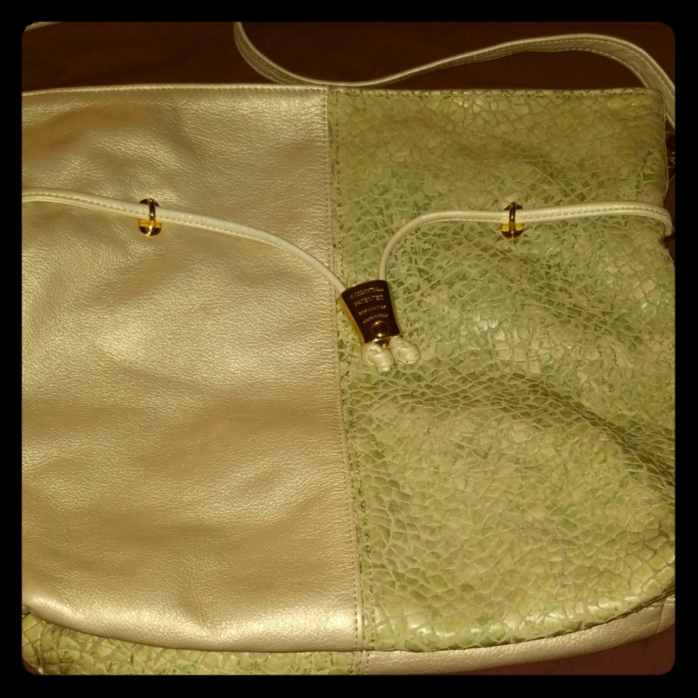 MAZZANTIA CACHE PURSE